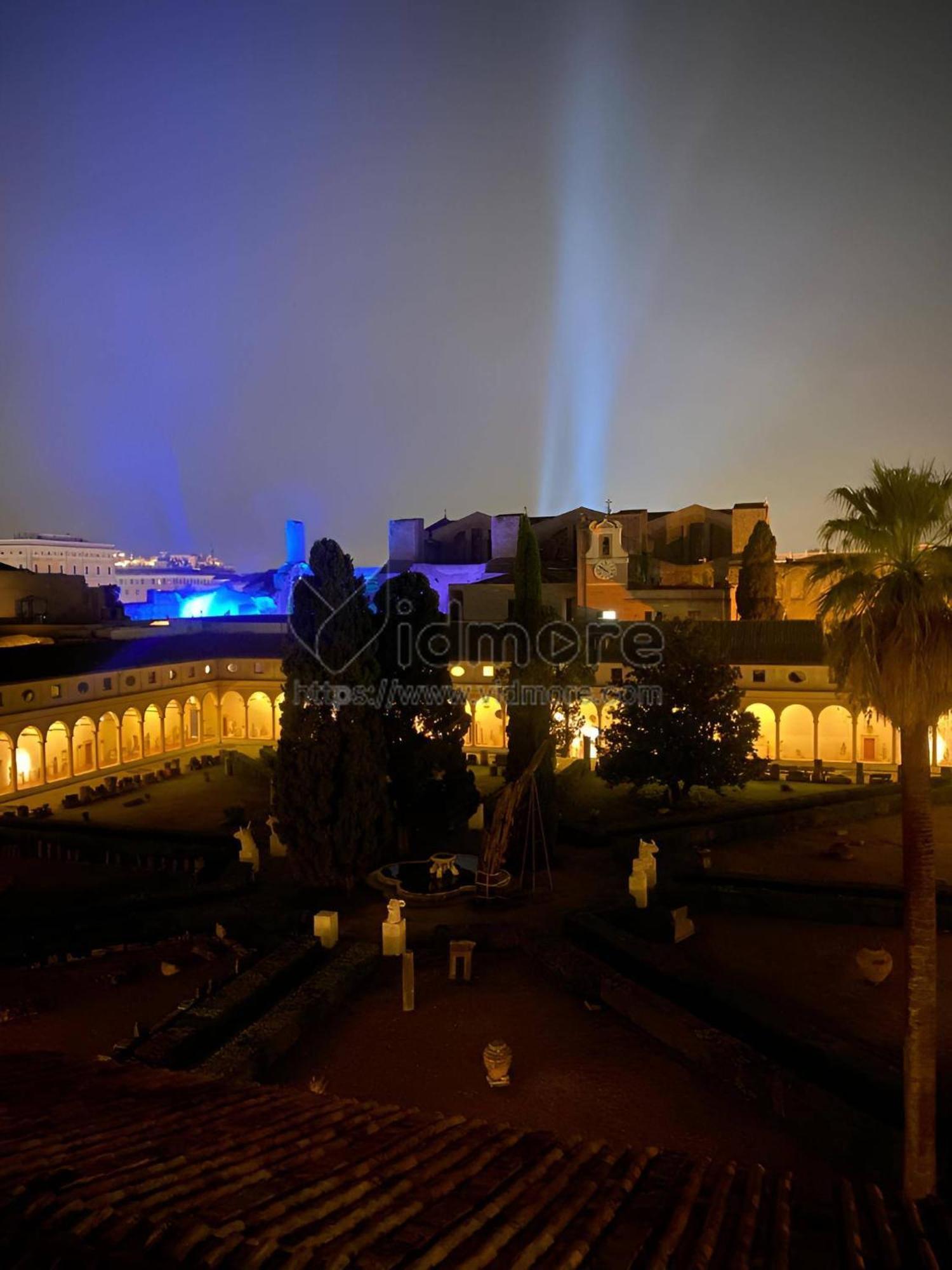 Camera X2 Con Magnifica Vista Sul Chiostro Di Michelangelo E Le Terme Di Diocleziano Рим Екстериор снимка